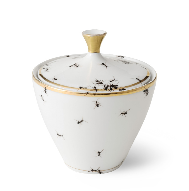 Zuckerdose aus der Serie 'Chitins Glanz' von Evelyn Bracklow, 2012